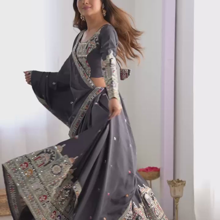 GREY CHOLI