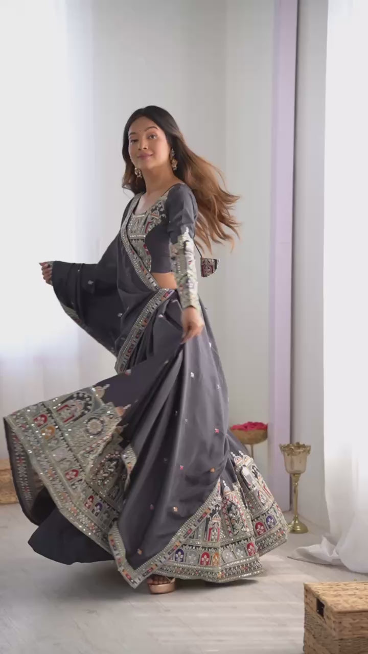 GREY CHOLI